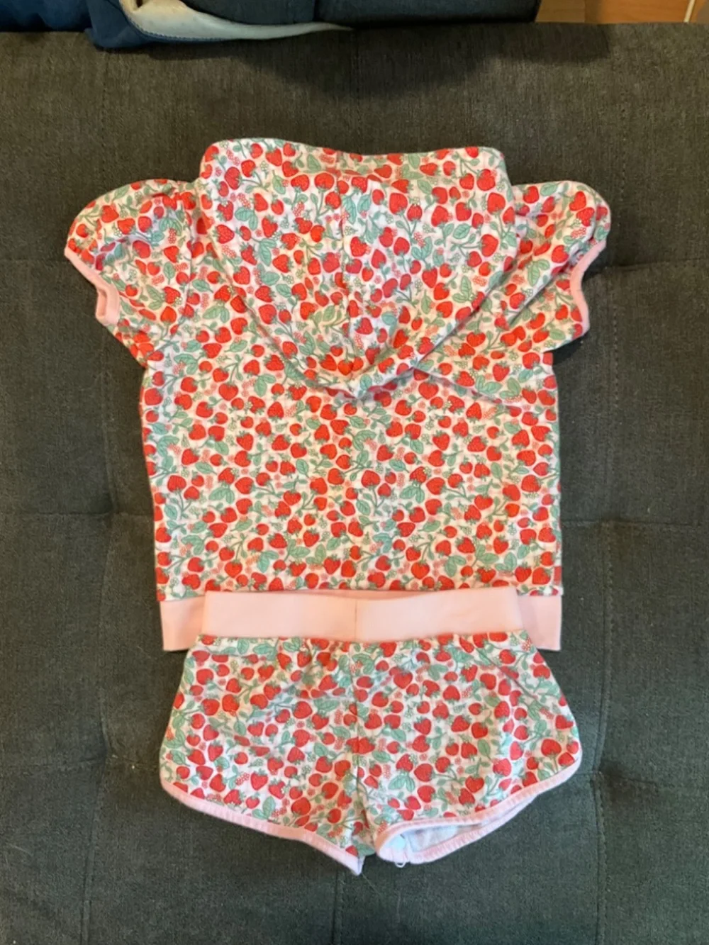 EUC Juicy Couture Strawberry Print Matching Short Set Size 6X